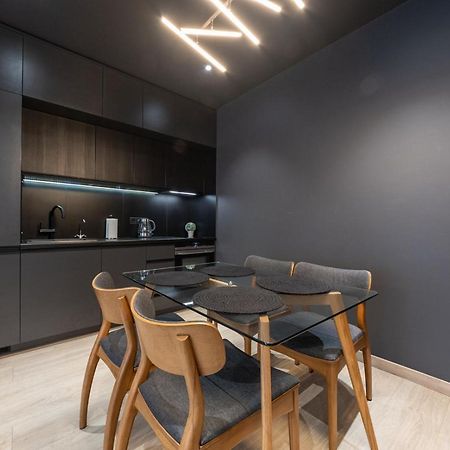 Royal Tower Residence Big VIP Apartment in Center Floor 27 Kiev Buitenkant foto