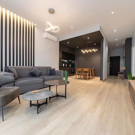 Royal Tower Residence Big VIP Apartment in Center Floor 27 Kiev Buitenkant foto