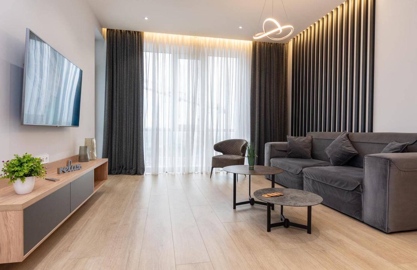 Royal Tower Residence Big VIP Apartment in Center Floor 27 Kiev Buitenkant foto