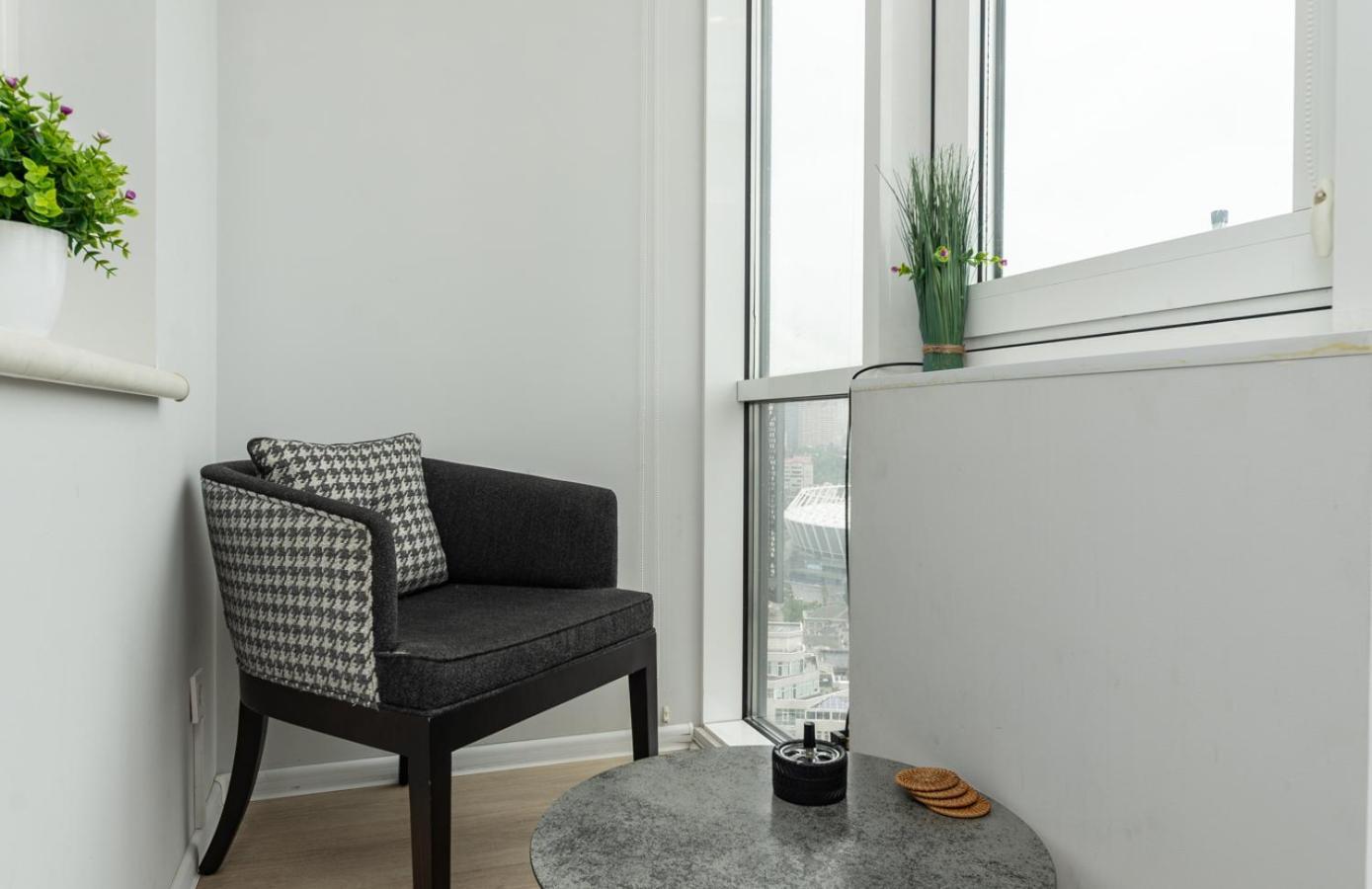 Royal Tower Residence Big VIP Apartment in Center Floor 27 Kiev Buitenkant foto