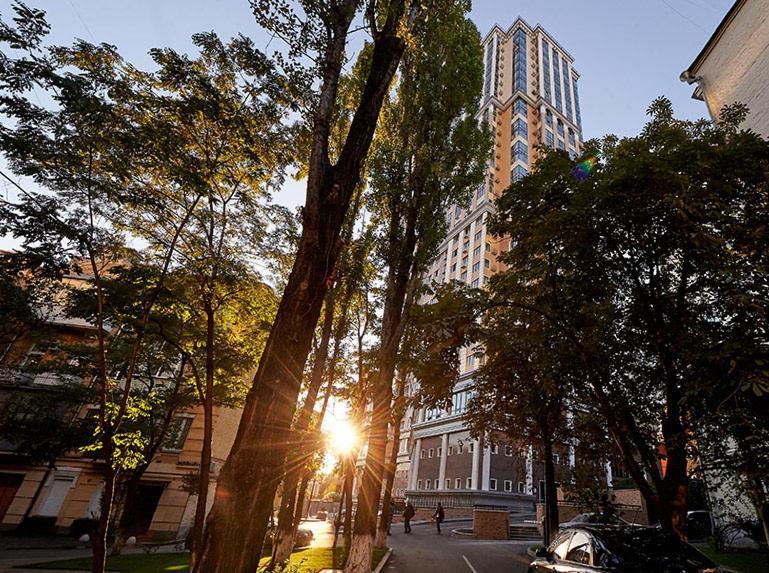 Royal Tower Residence Big VIP Apartment in Center Floor 27 Kiev Buitenkant foto