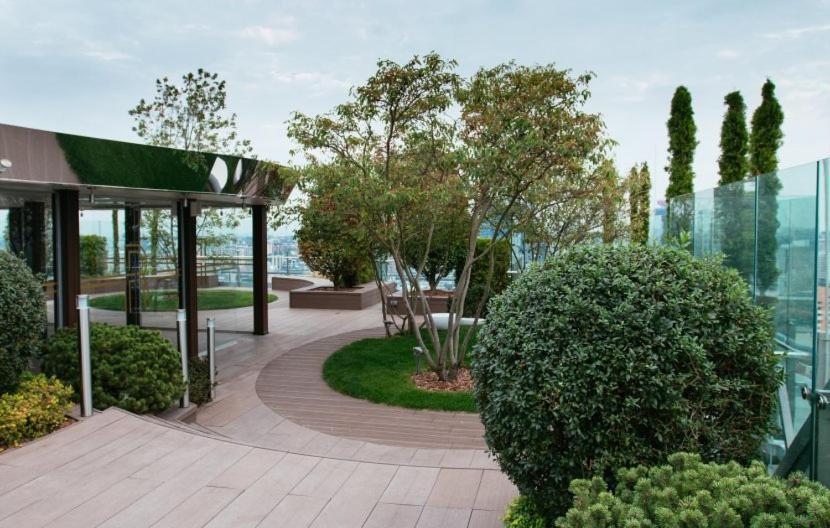 Royal Tower Residence Big VIP Apartment in Center Floor 27 Kiev Buitenkant foto