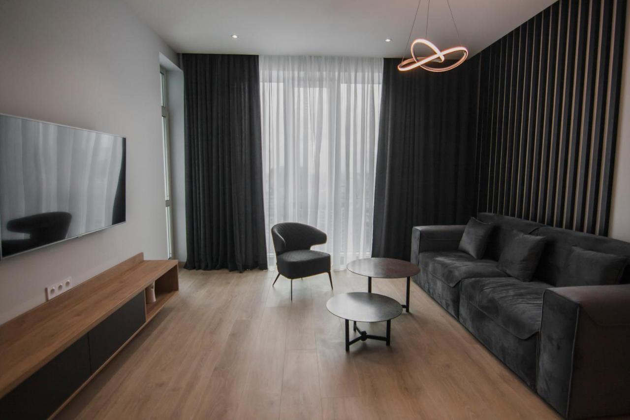 Royal Tower Residence Big VIP Apartment in Center Floor 27 Kiev Buitenkant foto